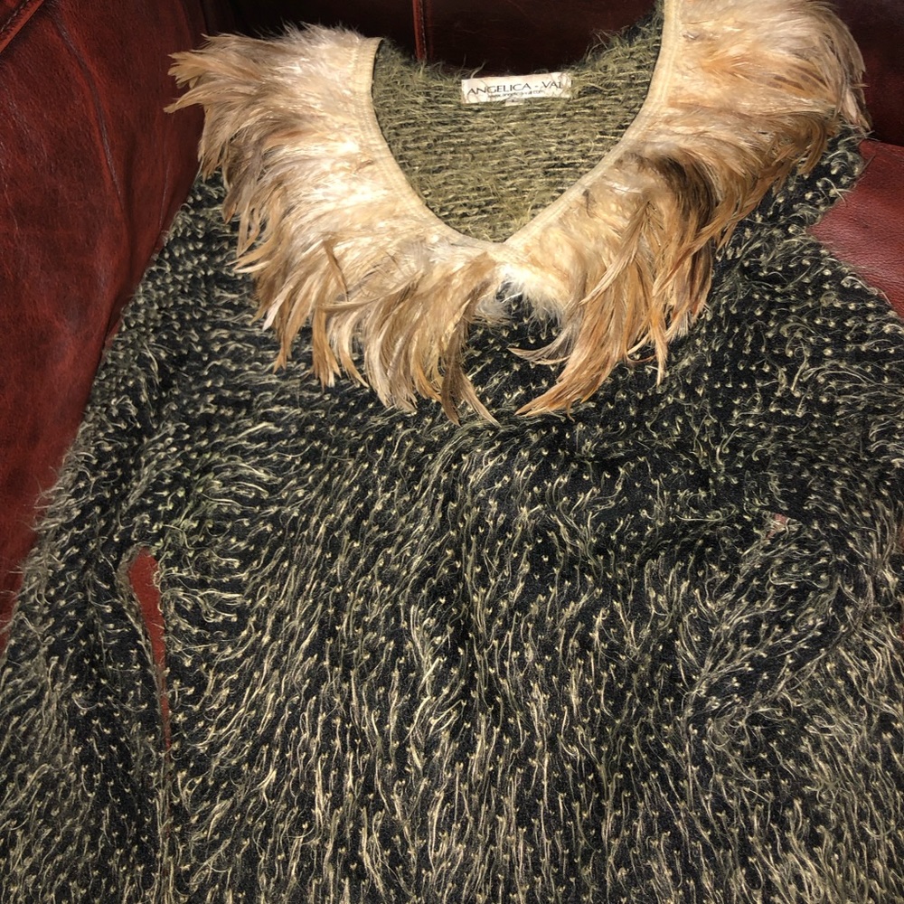Ostrich feather v neck shell